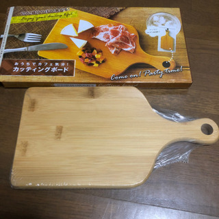 おうちでカフェ気分！カッティングボード  新品未使用！キャンプにも！