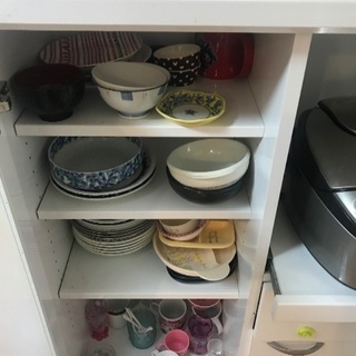 食器棚イトーヨーカドーホワイト差し上げます Tomo6190 鷺沼の収納家具 食器棚 キッチン収納 の中古あげます 譲ります ジモティーで不用品の処分