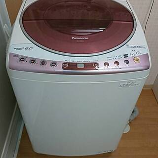 Panasonic洗濯機８キロ　2011年製　※水漏れあり