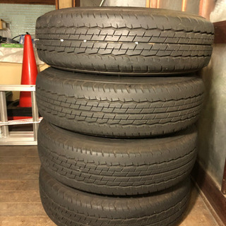 ハイエース 走行1万キロ未満 まだまだ使えます