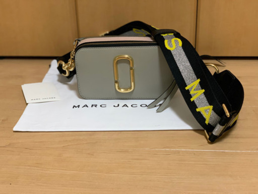 値下げしました！マークジェイコブスのショルダーバッグです！