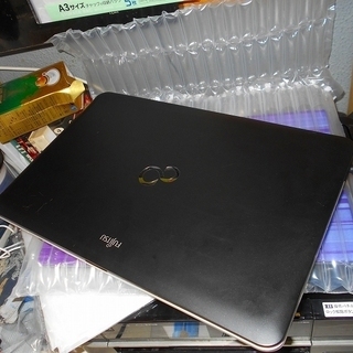 Fujitsu LifeBook AH15/M(マットブラック)Win8→Win10