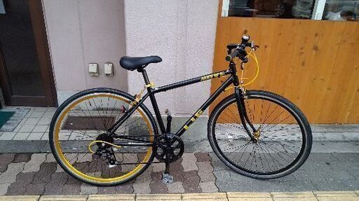 美品☆MOVE L.I.G700cクロスバイク アルミ/7speed/ブラックxゴールド
