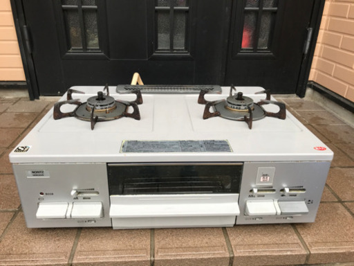 ノーリツ テーブルコンロ ライトグレーホーロートップ 水あり片面焼グリル 都市ガス右強火 シルバーフェイス