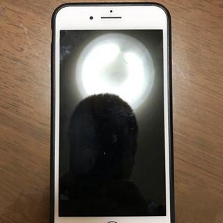 決まりました。画面割れiPhone7plus 128G SIMフリー