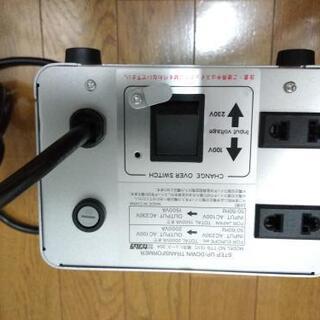 カシムラ変圧器2000VA