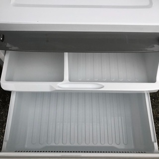 【配送無料】シャープ 345L 両開き冷蔵庫 SJ-WA35K