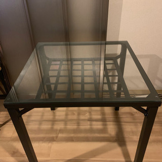 IKEA  ガラステーブルとイス2脚