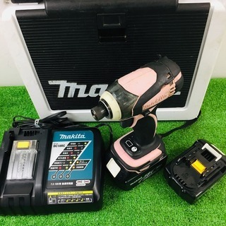 マキタ 充電式インパクトドライバ （バッテリー2個＆充電器付き