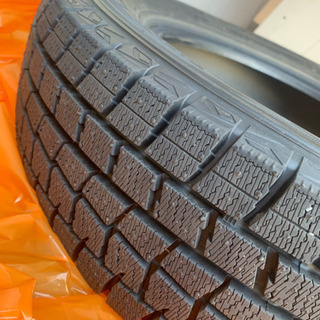 値下げ！激安 ダンロップ 165/70R14 スタッドレスタイヤ ワンシーズン