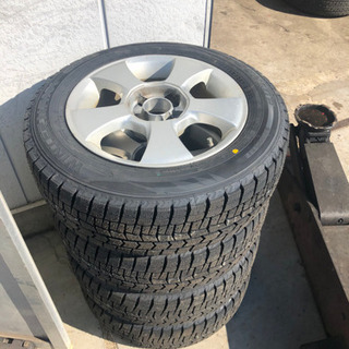 【最終値下】スタッドレス ダンロップ185/65R15 ホイール付