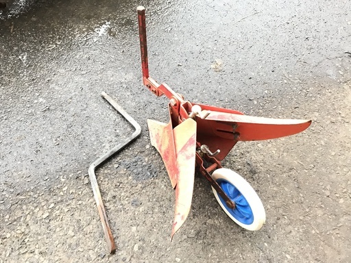 香川県のその他 イセキ KC250 耕うん機 農用トラクター 移動車輪付き 