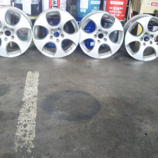 《美品》familiar ファミリア カバーオール 70 ピンク ベビー 現行品 7.5J -17 アルミホイール VW純正