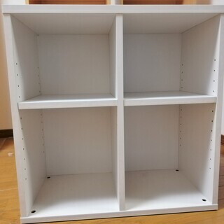 小さめ本棚　カラーボックス　ホワイト