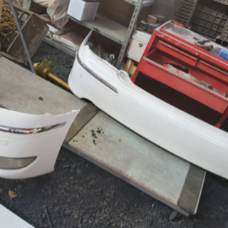 マジェスタ　バックバンパー