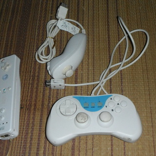 wiiの本体を譲ります（付属品すべてあります）ただし箱はありません