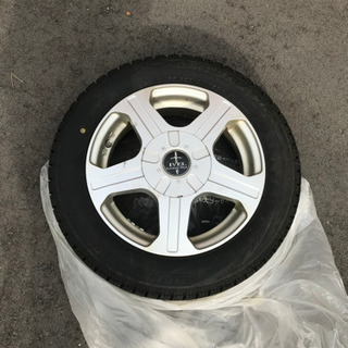 ワンシーズンしか履いてないスタッドレスタイヤ