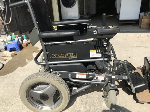 ★ＳＵＺＵＫＩ★電動車椅子★６８００円★説明書付き★