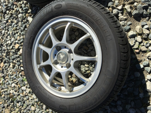 ミシュラン175 65 14この夏しか使っていません。