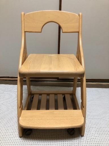 ニトリで購入 子供用学習椅子 しろうさ 神戸のその他の中古あげます 譲ります ジモティーで不用品の処分