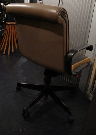 無料 ノール サパーチェア 本革 ジャンク品 (kkkk) 代々木上原の椅子 