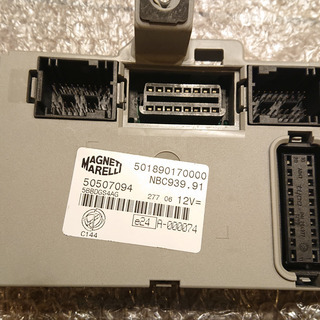 アルファロメオ　159 ECU　ジャンク扱い