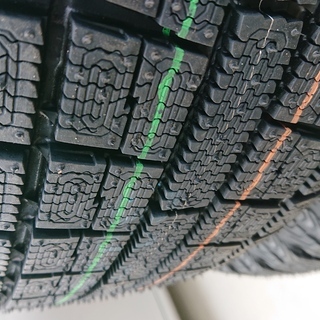 シエンタ　未使用　スタッドレスタイヤ　185/60R15 シエンタ 未使用 スタッドレスタイヤ 185/60R15 【公式通販】