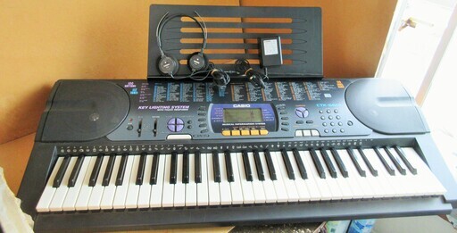 ☆CASIO カシオ CTK-660L KEYBOARD 光ナビゲーションキーボード◆お子様から大人まで