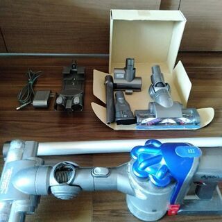新品あり ダイソン掃除機 2wayハンドクリーナー&ロングノズル 8点フルセット 新品あり ダイソン掃除機 2wayハンドクリーナー&ロングノズル 8点フル