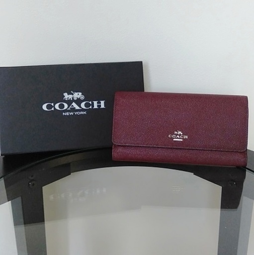 コーチ COACH 三つ折り 長財布 ワインレッド 美品