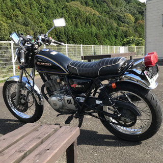 スズキ 250  バイク グラストラッカー