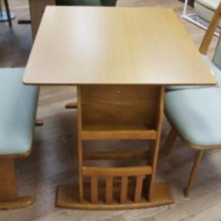 リサイクルサービス八光 田上店 配達・設置OK】 4人掛けダイニング