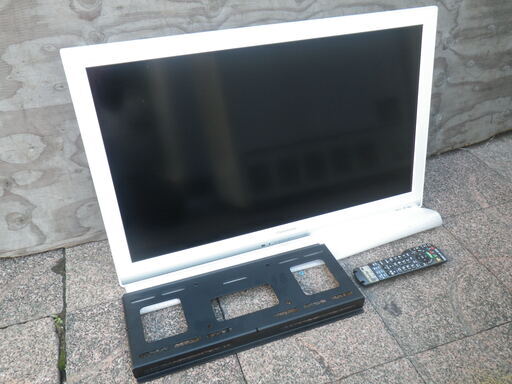 ■配達可■32インチ液晶テレビ パナソニック TH-L32X3-W 2011年製 壁掛仕様　2011年製
