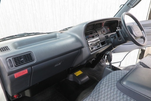 ハイエースバン新古車並みの走行距離でおススメです オトロン練馬店 練馬のハイエースの中古車 ジモティー