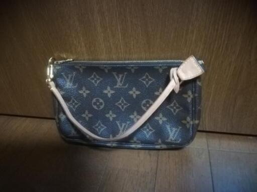 ルイヴィトン　アクセサリーポーチ