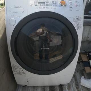 東芝　ドラム式洗濯機　9kg 