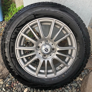 スタッドレスタイヤ4本！ブリジストン