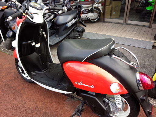 NO.2923　Ｅ－ＶＩＮＯ（イービーノ）　 電動スクーター　オレンジ／ホワイト　☆彡 NO.2923 E－VINO（イービーノ） 電動スクーター オレンジ