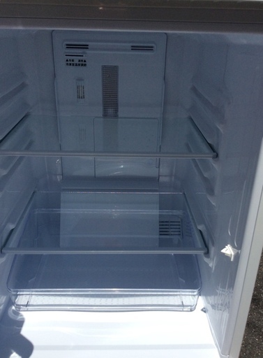 【RKGRE-133】特価！シャープ/137L 2ドア冷凍冷蔵庫/どっちもドア/SJ-D14C-W [ホワイト系]/中古品/2017年製/