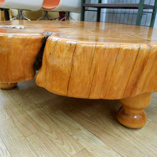 耳付き一枚板 厚さ15cm 68kg 座卓 ローテーブル 座敷テーブル 切り株 輪切り 耳付き板 和風  一枚板 テーブル ☆ PayPay(ペイペイ)決済可能 ☆ 札幌市 清田区 平岡