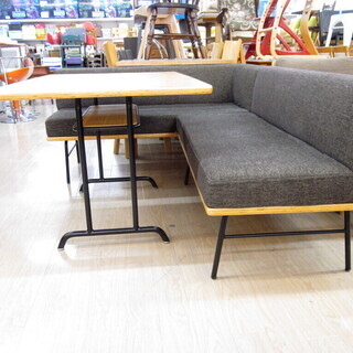 UNICO(ウニコ)のソファダイニング3点セット