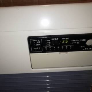 コロナ 密閉式石油ストーブ FF-749S 2010年製