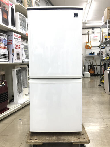 SHARPの２ドア冷蔵庫、とても綺麗なのに超お買い得!?