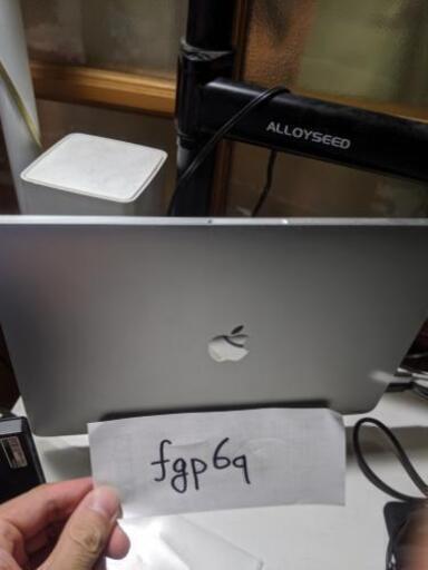 MacBook pro Late 2016 お譲りします