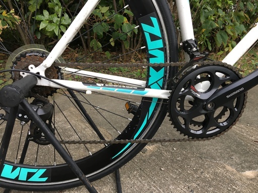 ロードバイク ZNX-7014 アウトレット ホワイト 490mm