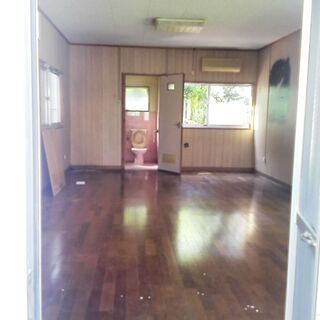 プレハブハウス　約10坪　組立式タイプ
