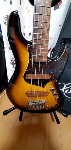 Xotic XJ-1t 5st 5弦ベース アクティブ 純正ケース付属！