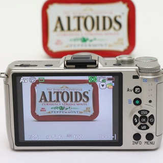 PENTAX ペンタックス ミラーレス一眼レフ カメラ Q10 + レンズキット 02STANDARD ZOOM 5-15mm F2.8-F4.5 動作確認済