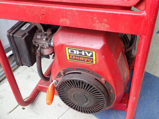 札幌市 古い発電機 DENYO デンヨー ニューパワー2600 エンジンはすぐ