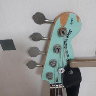ベース Squire by Fender bass musicmaster レフティー改造 ベース Squire by Fender bass musicmaster レフティー改造
